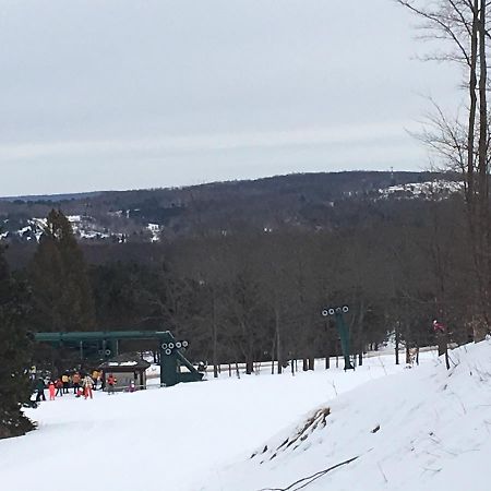 Boyne Mountain Creekside Condo Boyne Falls Buitenkant foto