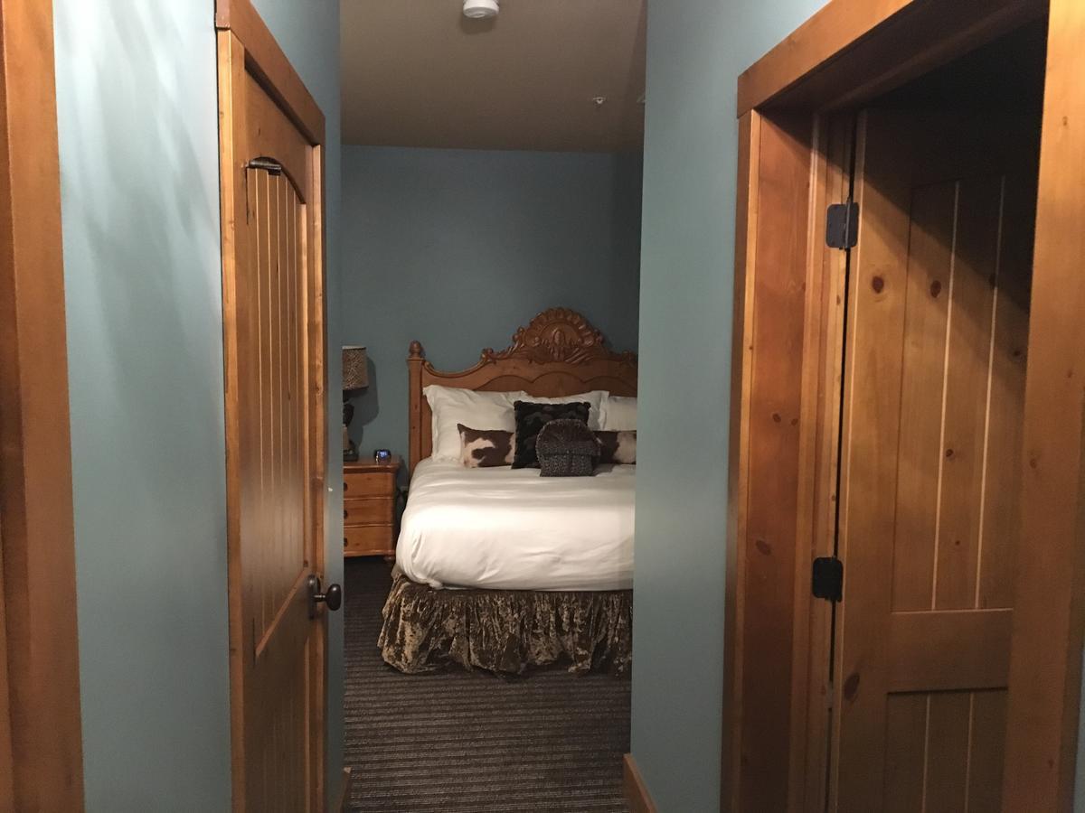 Boyne Mountain Creekside Condo Boyne Falls Buitenkant foto