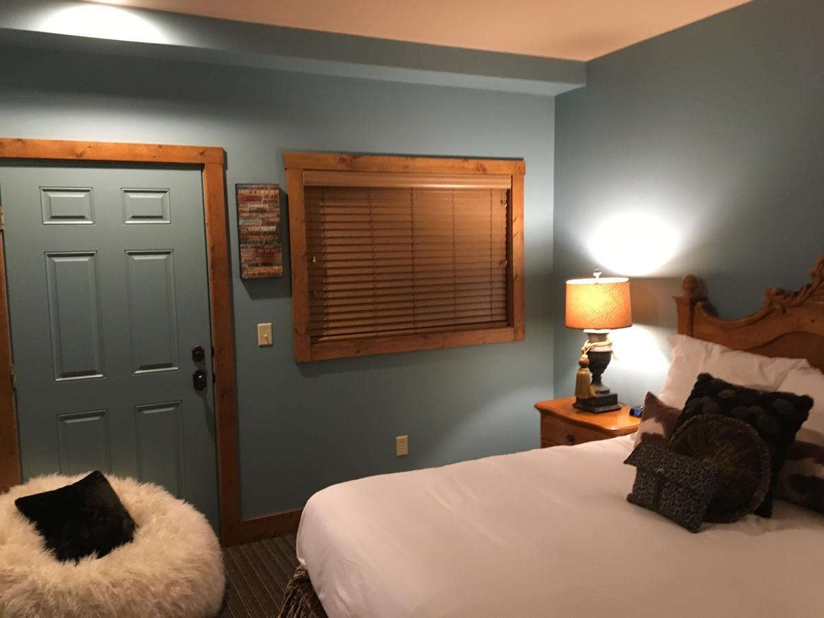 Boyne Mountain Creekside Condo Boyne Falls Buitenkant foto