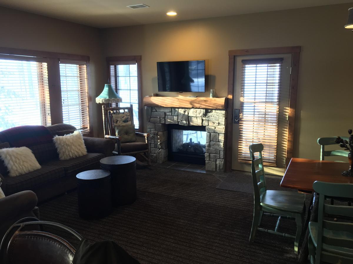 Boyne Mountain Creekside Condo Boyne Falls Buitenkant foto