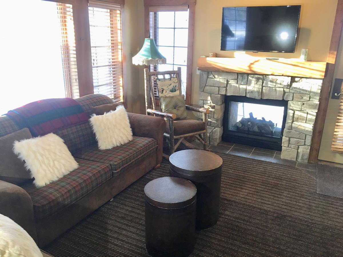 Boyne Mountain Creekside Condo Boyne Falls Buitenkant foto