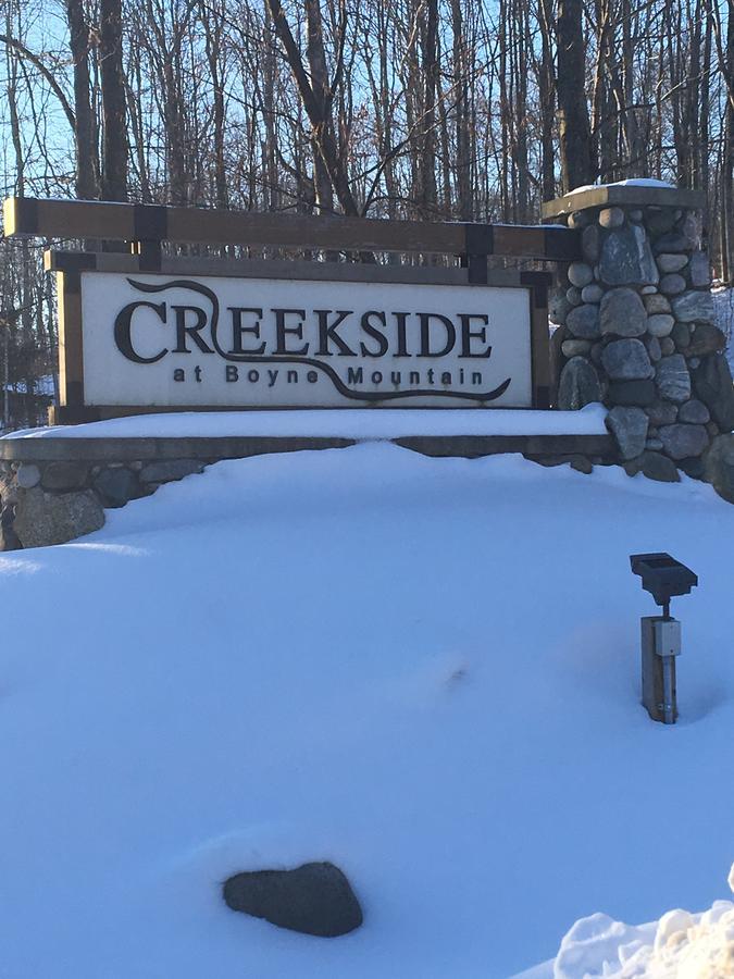 Boyne Mountain Creekside Condo Boyne Falls Buitenkant foto