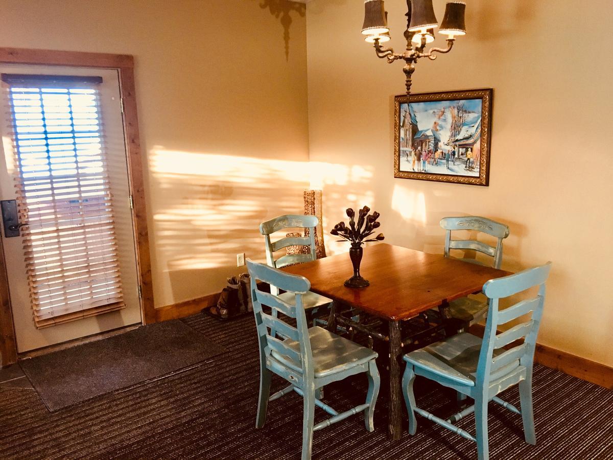 Boyne Mountain Creekside Condo Boyne Falls Buitenkant foto