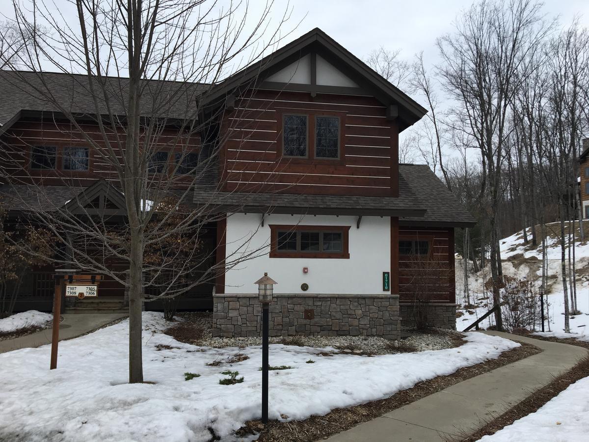 Boyne Mountain Creekside Condo Boyne Falls Buitenkant foto